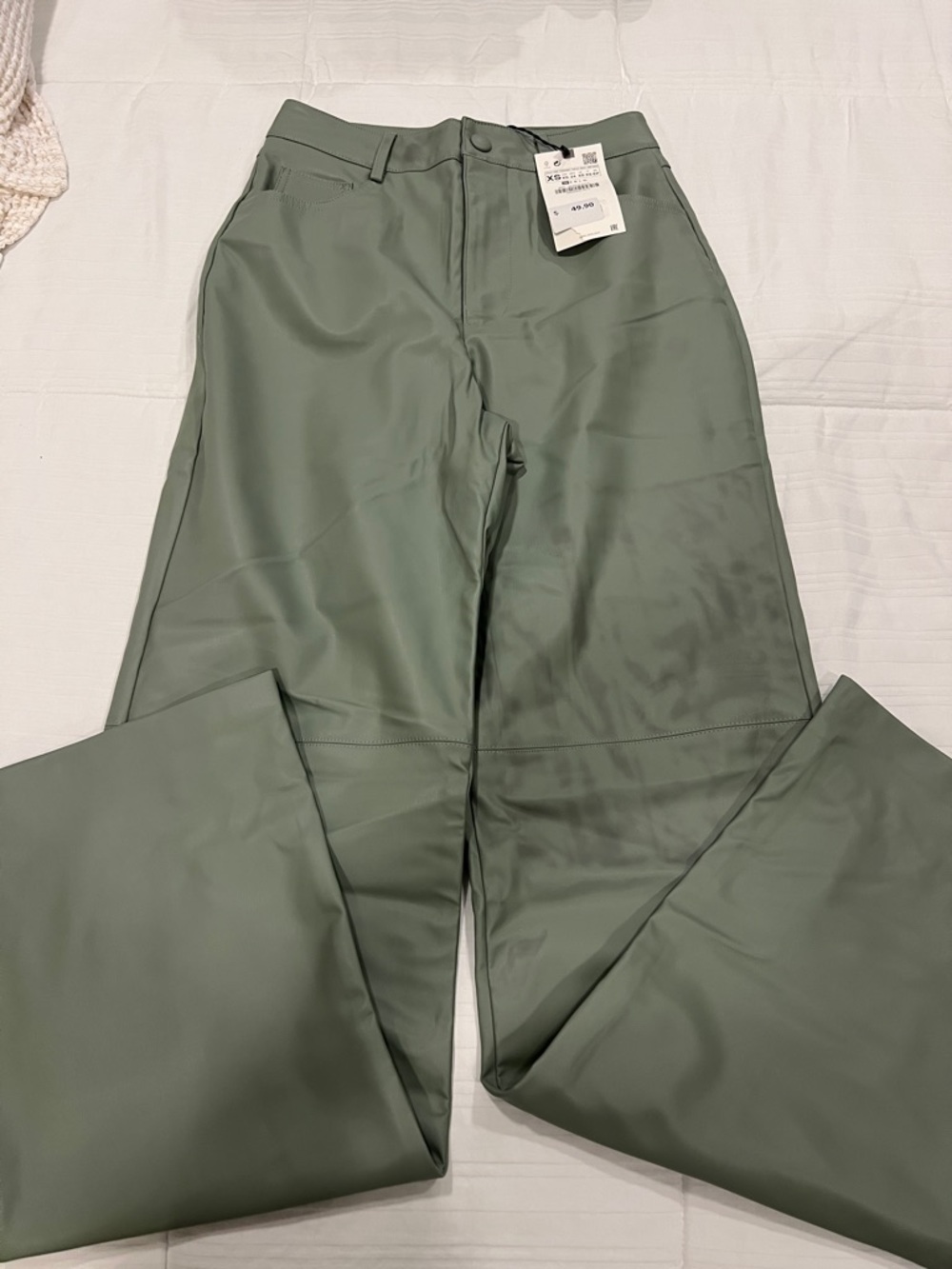 Zara Olive Green Straight-Leg Women's Pants
